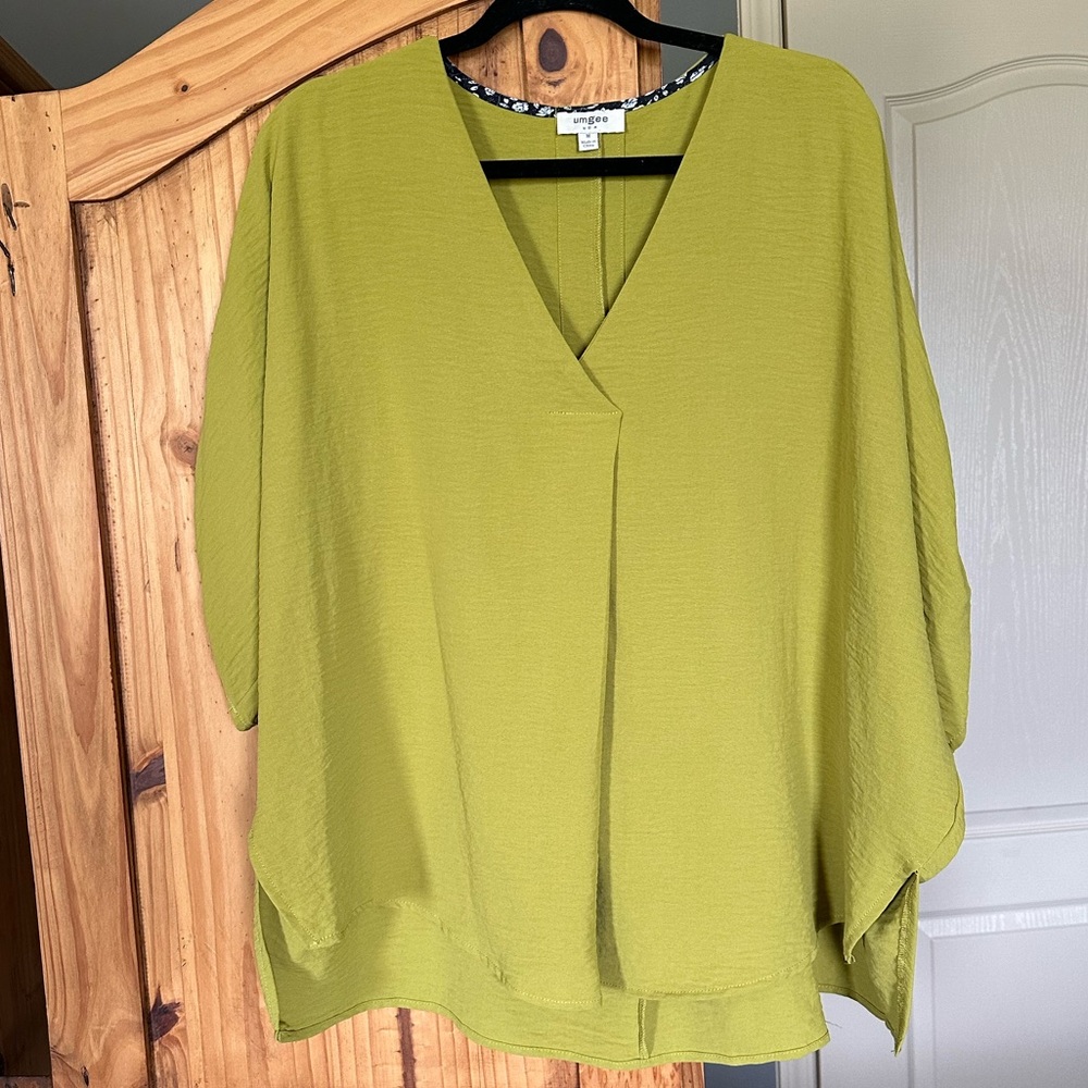 Umgee Lime Green V-Neck Top